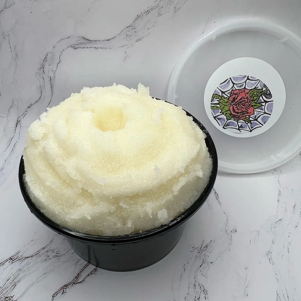 Cinnamon 12 ounce sugar scrub - Picture 1 of 9